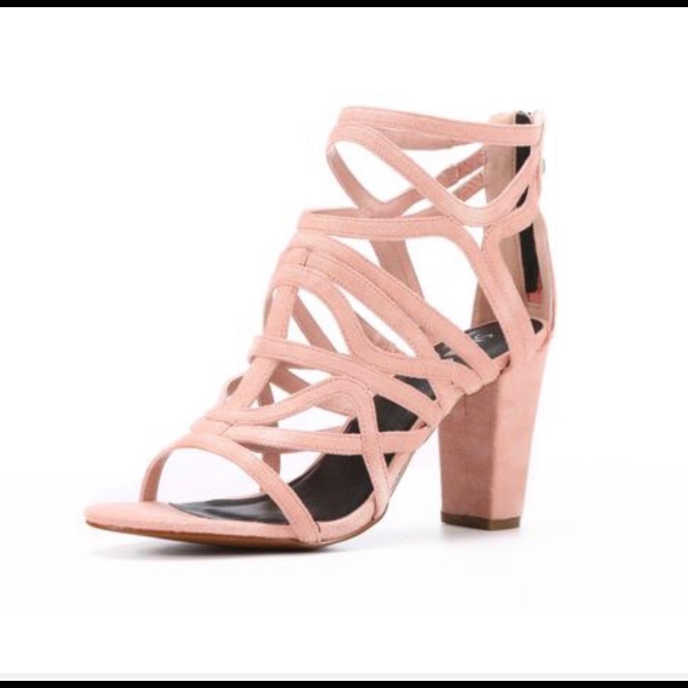 Size 12 Women’s pump